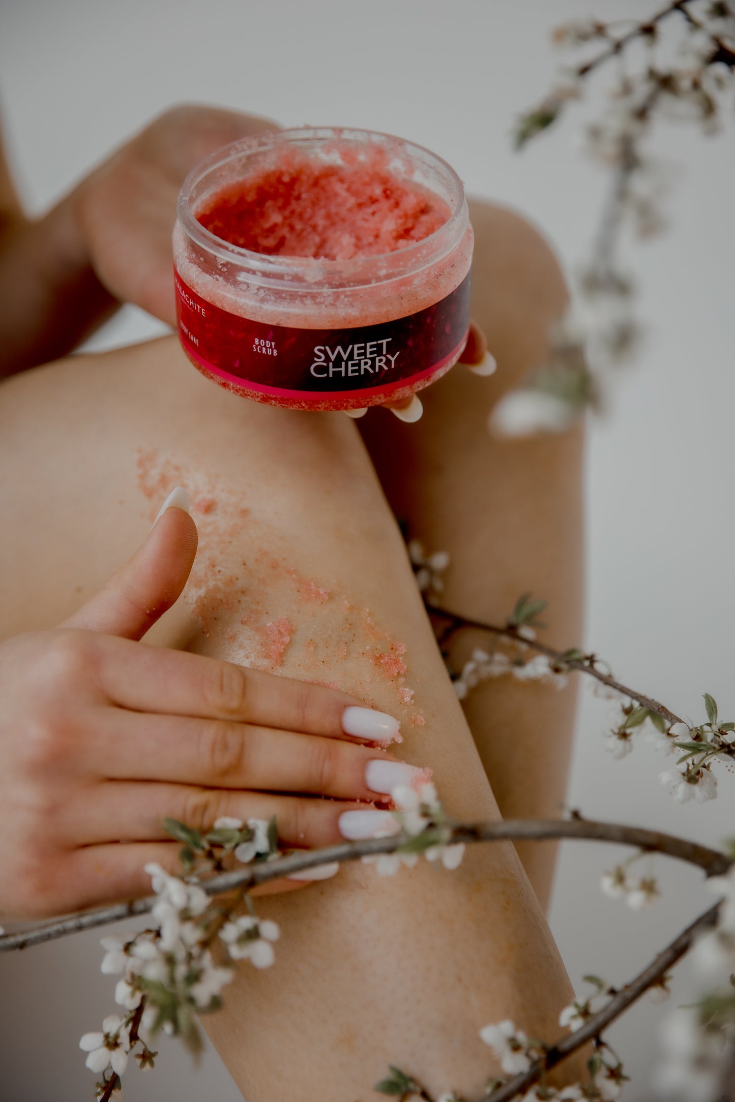 Ķermeņa skrubis "Cherry & Tobacco", 300g